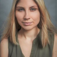 Alexandra Brett